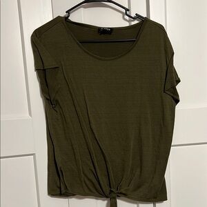 A Byer Green Tie Front Short Sleeve T-Shirt